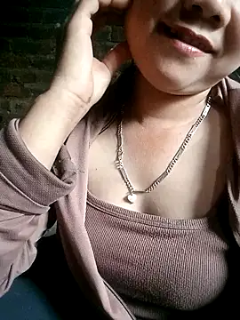 Snapshot of Samyy_xx chatting on February 2026 01:46:02 AM Samyy xx online show from February 2026 01:46:02 AM