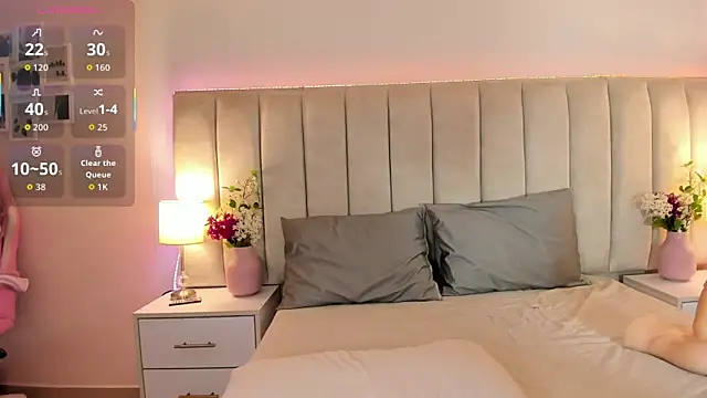 Snapshot of EllaaThorne chatting on November 2025 08:08:02 PM EllaaThorne online show from November 2025 08:08:02 PM