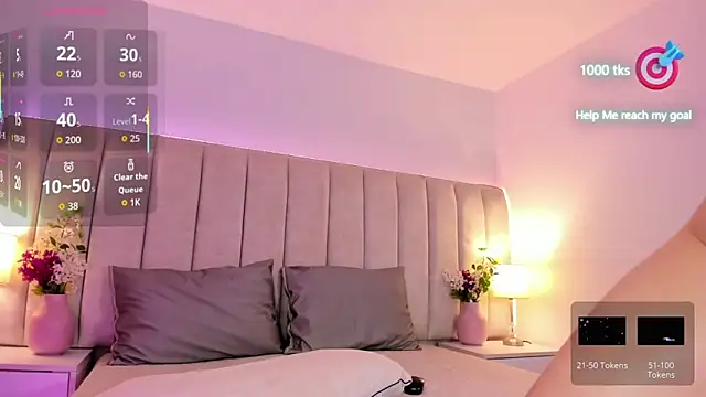 Snapshot of EllaaThorne chatting on November 2025 10:01:01 PM EllaaThorne online show from November 2025 10:01:01 PM