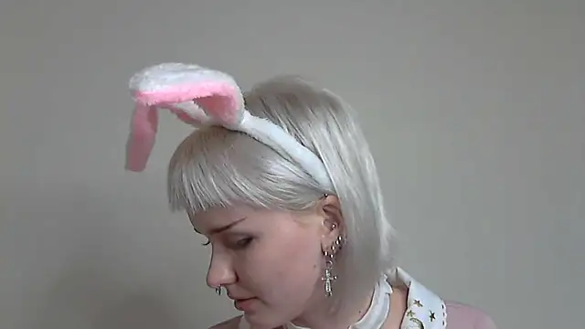 Snapshot of Paradoxy_ chatting on October 2025 06:50:01 PM Paradoxy online show from October 2025 06:50:01 PM