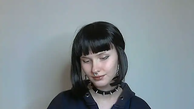 Snapshot of Paradoxy_ chatting on October 2025 07:24:02 PM Paradoxy online show from October 2025 07:24:02 PM