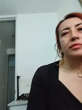 scarlett orange online show from February 2026 03:49:02 PM