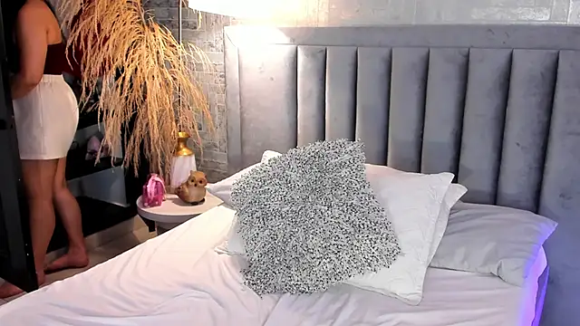 EmmaBlossom online show from April 2026 12:44:02 PM