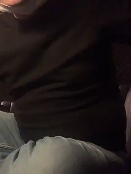 Snapshot of mj-story chatting on October 2025 03:06:02 AM mj-story online show from October 2025 03:06:02 AM