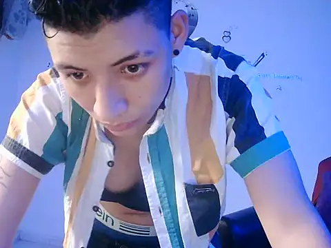 Snapshot of Owen_tomboy chatting on October 2025 01:29:02 PM Owen tomboy online show from October 2025 01:29:02 PM