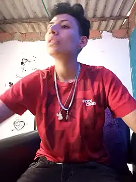 Snapshot of Owen_tomboy chatting on October 2025 07:22:01 PM Owen tomboy online show from October 2025 07:22:01 PM