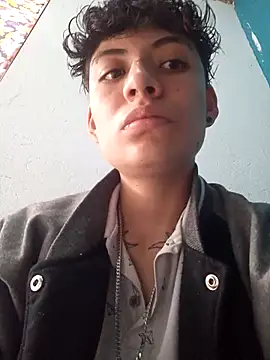 Snapshot of Owen_tomboy chatting on October 2025 07:29:02 PM Owen tomboy online show from October 2025 07:29:02 PM