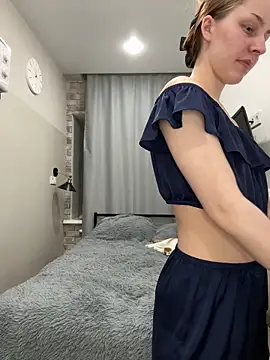 Im Regina online show from November 2025 03:03:02 PM