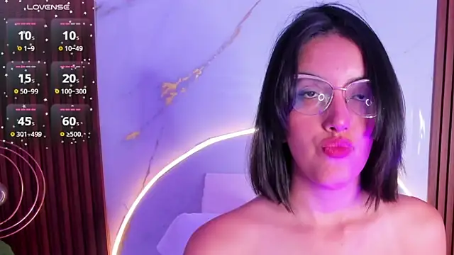 Snapshot of venusgreys1_ chatting on September 2025 07:41:01 PM venusgreys1 online show from September 2025 07:41:01 PM