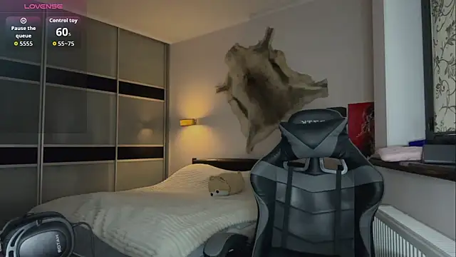 Snapshot of EvaCarter1 chatting on October 2025 06:45:01 AM EvaCarter1 online show from October 2025 06:45:01 AM