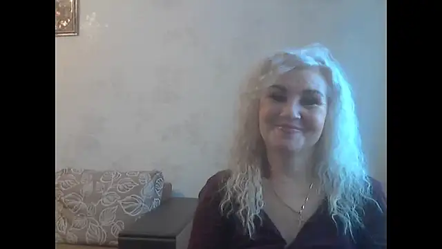 Snapshot of LadySexyBlond chatting on March 2026 12:39:02 PM LadySexyBlond online show from March 2026 12:39:02 PM