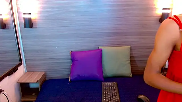 katherine x1 online show from October 2025 03:42:01 AM