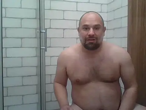 Snapshot of CristalDad chatting on November 2025 11:16:02 PM CristalDad online show from November 2025 11:16:02 PM