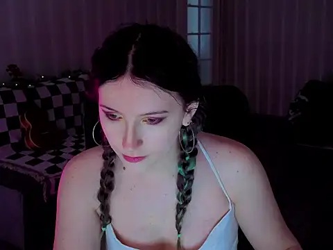 violet-siren-x online show from May 2026 12:34:01 PM