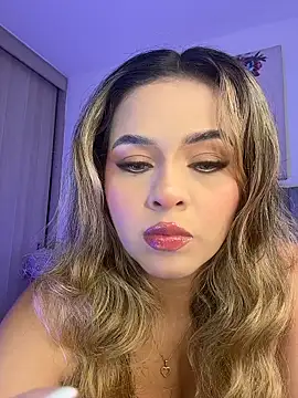 Snapshot of itsdanividarte chatting on March 2026 01:44:02 AM itsdanividarte online show from March 2026 01:44:02 AM