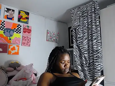 Nahomyyy online show from November 2025 10:43:02 PM