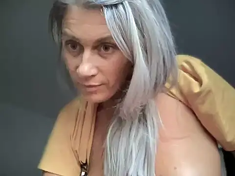 Snapshot of ella88Mya chatting on October 2025 03:07:02 PM ella88Mya online show from October 2025 03:07:02 PM