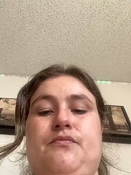 BuzzBunni69 online show from November 2025 07:01:02 PM