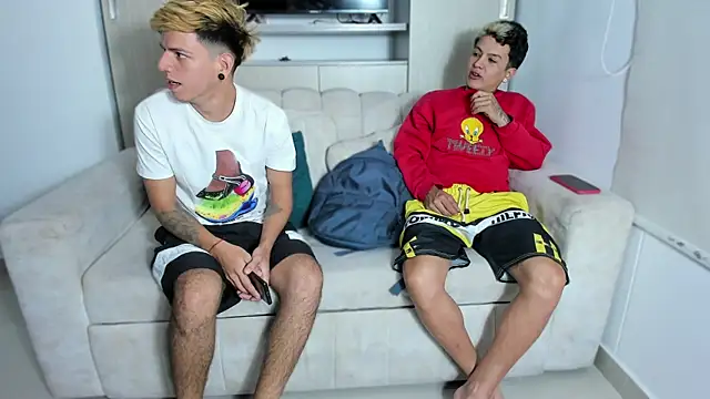 skygirls  online show from October 2025 05:41:01 AM