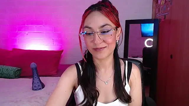 Amy66 online show from May 2026 04:30:02 AM