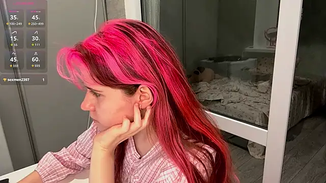 FawnDubler online show from October 2025 05:30:01 PM