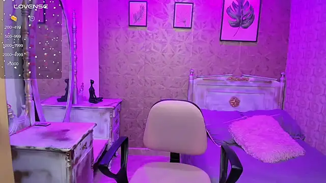 Megane whitte online show from November 2025 07:27:01 PM