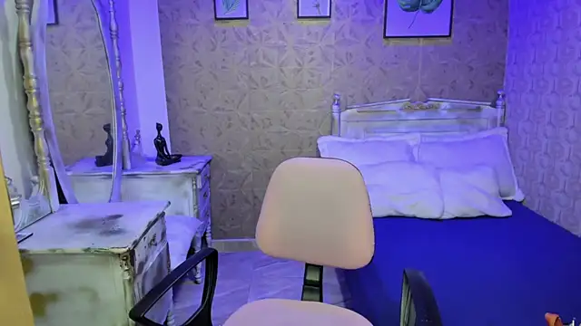 Megane whitte online show from December 2025 03:02:02 AM