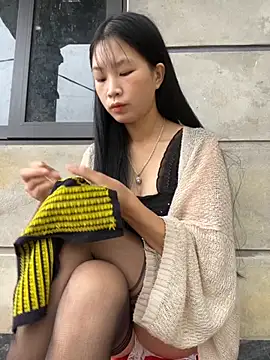 -mayhan11 online show from October 2025 02:45:02 AM