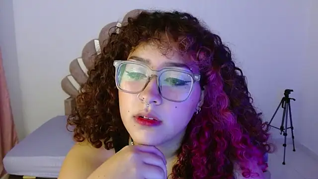 BlueeVelvet online show from September 2025 11:31:02 PM