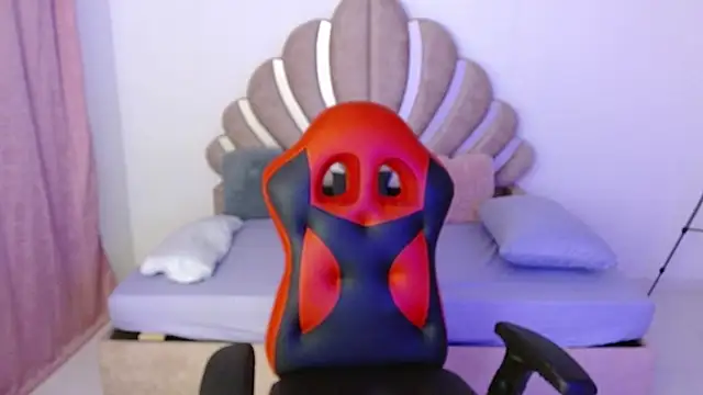 BlueeVelvet online show from October 2025 02:09:02 AM