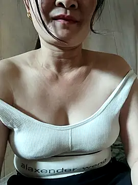 Paul-paul11 online show from October 2025 04:51:02 AM