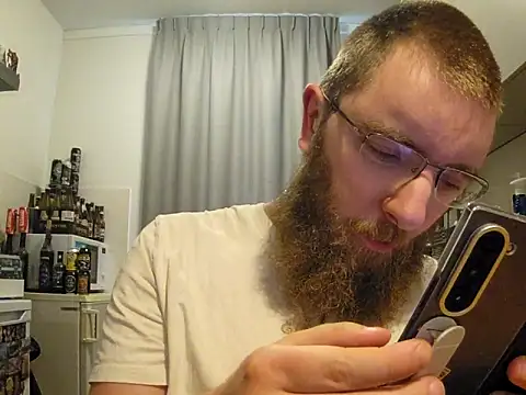 Snapshot of kinderkooriscoel- chatting on October 2025 01:40:02 PM kinderkooriscoel- online show from October 2025 01:40:02 PM