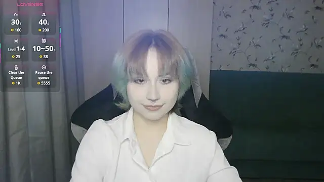 LeisaHopperstad online show from May 2026 12:22:02 PM