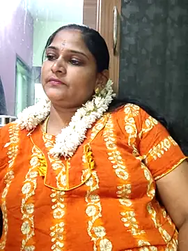 Snapshot of navyasree143 chatting on September 2025 03:06:01 PM navyasree143 online show from September 2025 03:06:01 PM