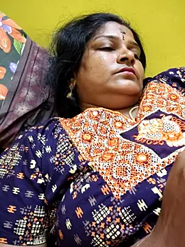 Snapshot of navyasree143 chatting on October 2025 05:21:02 PM navyasree143 online show from October 2025 05:21:02 PM