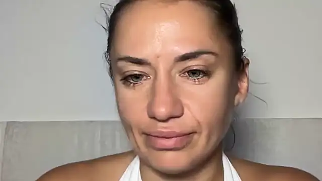 Roriann online show from March 2026 04:36:01 PM