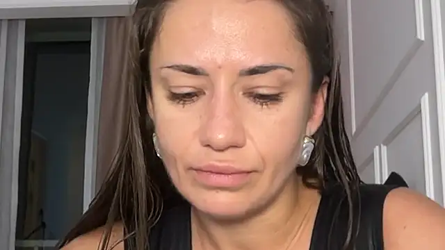 Roriann online show from March 2026 04:21:02 PM