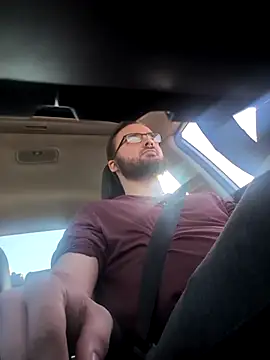 bear8t online show from November 2025 04:18:02 PM