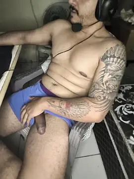 gtzmoreno online show from May 2026 01:32:02 PM