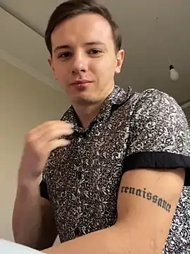 KirilStella online show from October 2025 12:37:01 PM