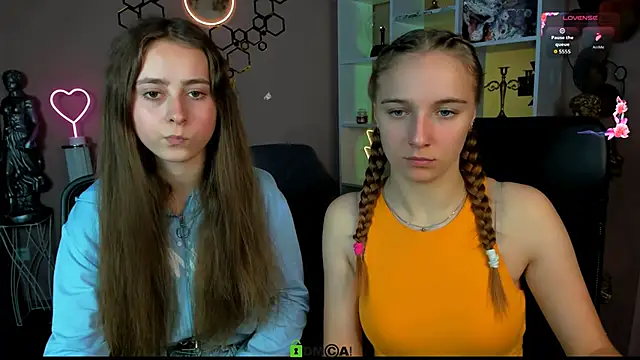 Snapshot of rebecca_smile chatting on October 2025 12:41:02 PM rebecca smile online show from October 2025 12:41:02 PM