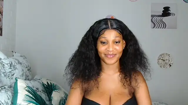 ConnieSmall24 online show from June 2026 11:07:01 PM