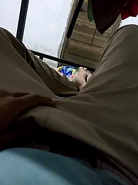 Snapshot of BIG_DICK__BOY chatting on October 2025 06:19:02 PM BIG DICK BOY online show from October 2025 06:19:02 PM