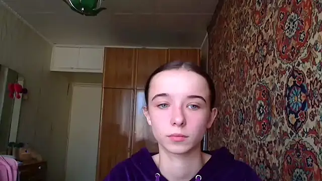 Snapshot of Emilia_Light chatting on October 2025 08:22:02 AM Emilia Light online show from October 2025 08:22:02 AM