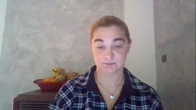 Snapshot of GoldenAngelMilf chatting on March 2026 07:45:02 AM GoldenAngelMilf online show from March 2026 07:45:02 AM