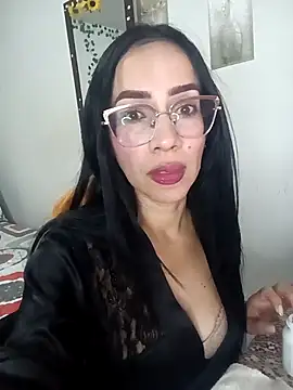 YaraDuartee online show from March 2026 01:01:02 AM