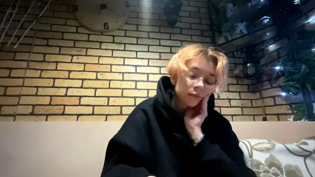 mycutievibe online show from September 2025 04:21:02 PM