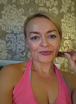 Snapshot of demidelightfulxx chatting on September 2025 04:45:01 PM demidelightfulxx online show from September 2025 04:45:01 PM