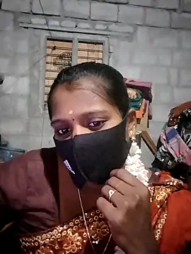 Tamil Hot Sandy online show from November 2025 03:18:02 PM