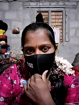 Tamil Hot Sandy online show from February 2026 05:38:01 PM